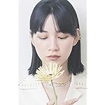 のん(能年玲奈) iPhone(640×960)壁紙 CREA 22年春号 のん(能年玲奈) iPhone(640×960)壁紙 CREA 22年春号