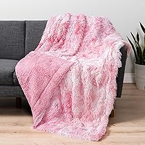 Amazon｜PAVILIA ピンク ふわふわスローブランケット カウチ用
