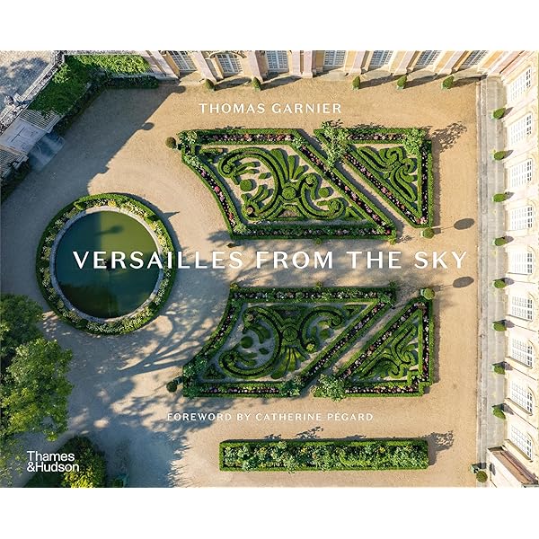 Amazon | Versailles | Perouse De Montclos, Jean-Marie | Buildings