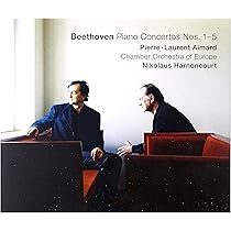ベートーヴェン：交響曲全集、ピアノ協奏曲第３番＆第５番（５ＣＤ） Amazon.co.jp: ベートーヴェン : 交響曲全集 | ピアノ協奏曲 第3