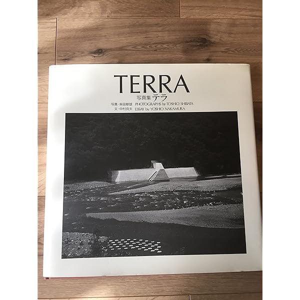 PHOTOGRAPHS by Toshio Shibata 日本典型　柴田敏雄 Photographs By Toshio Shibata 日本典型 - 柴田 敏雄 / Toshio