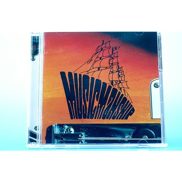(未使用･未開封品)　NAMELESS WORLD(初回限定盤)(DVD付) gsx453j Amazon.co.jp: NAMELESS WORLD(初回限定盤) - コブクロ (DVD付