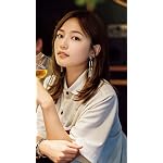 川口春奈 iPhone SE/8/7/6s(750×1334)壁紙 東京カレンダー 2024年 11月号