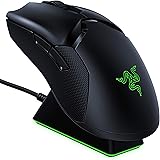 Razer ゲーミングマウス Viper Ultimate 高速無線 軽量 74g Focus+センサー 20000DPI 光学スイッチ 8ボタン 充電スタンド付 Chroma【日本正規代理店保証品】 RZ01-03050100-R3A1