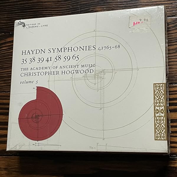 Amazon.co.jp: Hogwood: Haydn Symphonies: Music