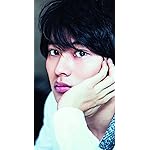 山﨑賢人 iPhone SE第2~3世代 8~6 壁紙 視差効果 メモリアルBook『Scene#20』表紙の頬杖 山﨑賢人 iPhone SE第2~3世代 8~6 壁紙 視差効果 メモリアルBook『Scene#20』表紙の頬杖