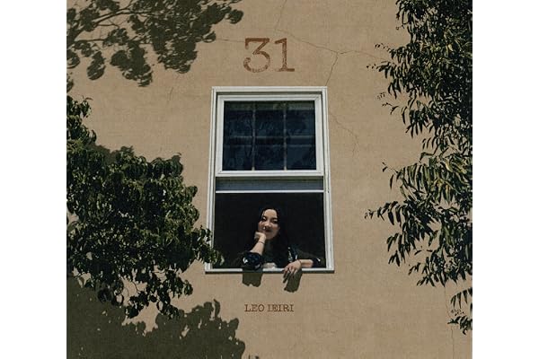 31 [初回限定盤A] [CD + Blu-ray] - 家入レオ