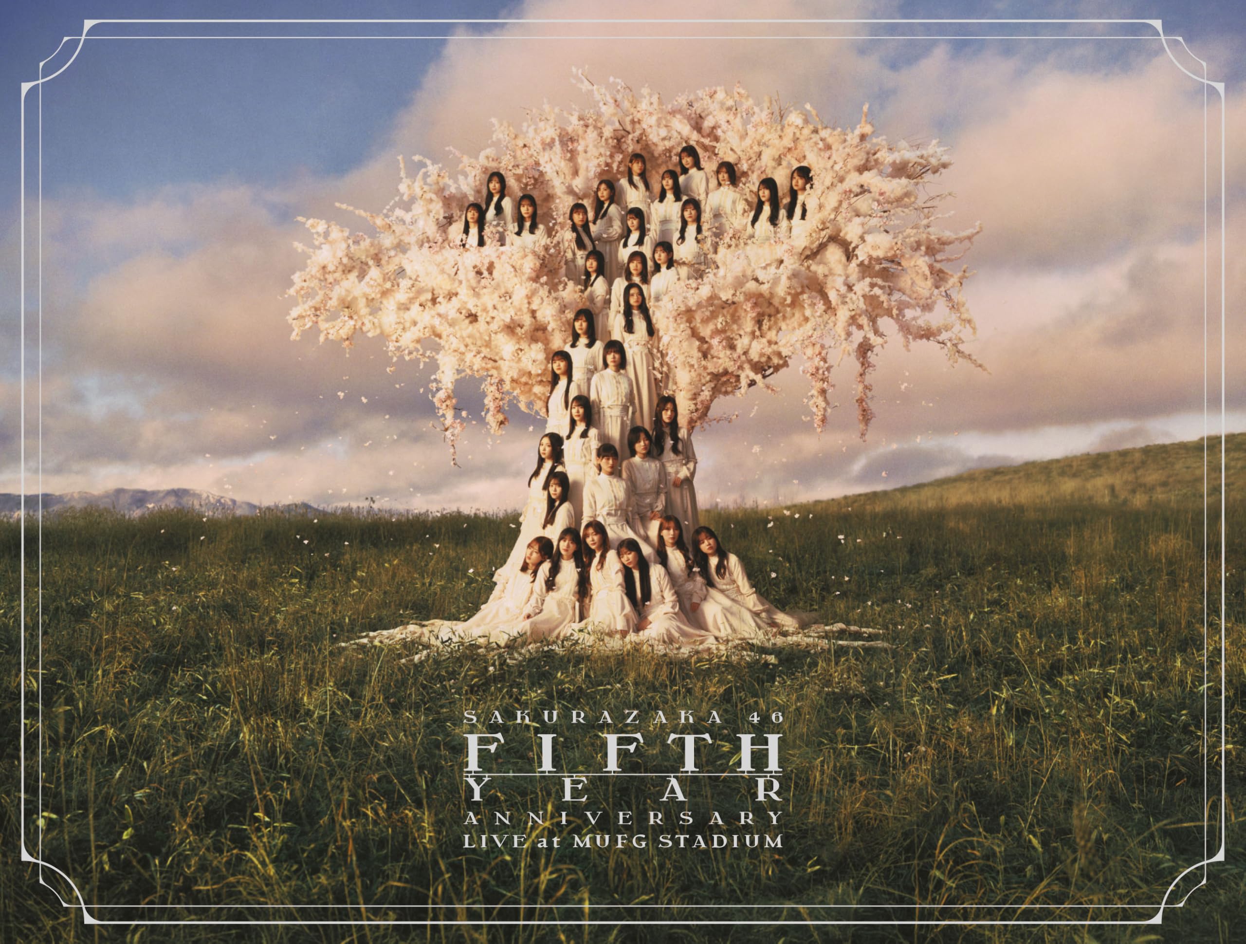 5th YEAR ANNIVERSARY LIVE at MUFG STADIUM (完全生産限定盤) (Blu-ray) - 櫻坂46 (特典なし)