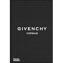洋書　GIVENCHY CATWALK ジバンシィ Amazon | Givenchy Catwalk: The Complete Collections | Samson