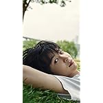 鈴木仁 iPhone SE/8/7/6s(750×1334)壁紙 芝に寝っ転がる 鈴木仁 iPhone SE/8/7/6s(750×1334)壁紙 芝に寝っ転がる