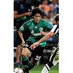 内田篤人 iPhone4s 壁紙 視差効果 シャルケサードユニフォーム ドリブルするウッチー 内田篤人 iPhone4s 壁紙 視差効果 シャルケサードユニフォーム ドリブルするウッチー