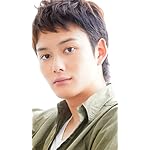 岡田将生 freeサイズ画像 カーキのシャツを着た岡田将生さん。 岡田将生 freeサイズ画像 カーキのシャツを着た岡田将生さん。