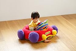 クルマの形をしたおもちゃではめずらしいソフトな布製