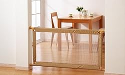 赤ちゃんを守るフェンス