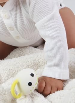 赤ちゃんに握りやすい形