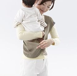 赤ちゃんを入れる。