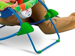 お食事の時などロッキング機能を止め、固定できます