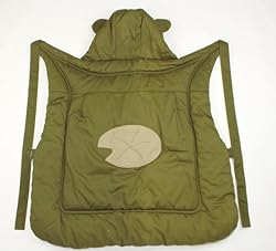 布団のようにあたたかい大きめのケープです。