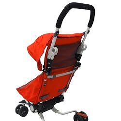 背面にはメッシュの収納スペース。