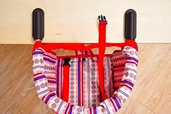 ずり落ち防止のベルト付き。