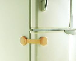 引き出し、開き戸、引き戸などをロック