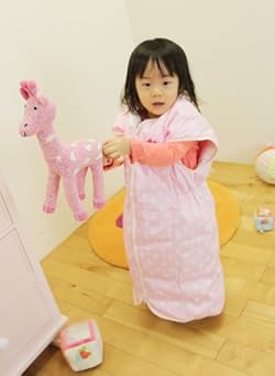 上質羽毛とママの愛情がベビーを優しく包み込む