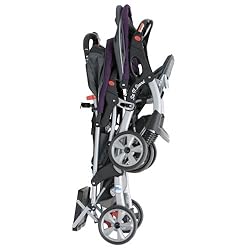 折りたたむとこんなにコンパクト、しかも自立する 