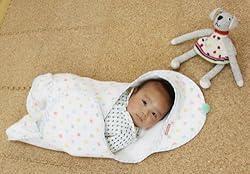 ふわふわの肌触りに、ベビーもごきげん。