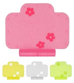 食べこぼしをキャッチする受け皿付食卓マット