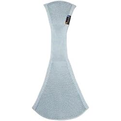 肩にかけて、赤ちゃんを入れるだけの簡単装着