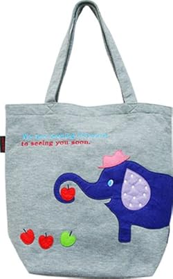 動物の可愛い刺繍のショルダートートです。