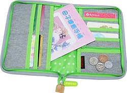 内側生地の模様も可愛い