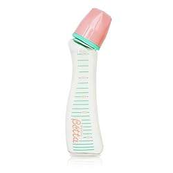 ふんわりやさしい赤ちゃんカラー の哺乳びん。