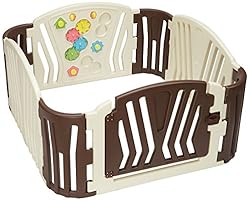 赤ちゃんや幼児の楽しい遊び場のできあがり。