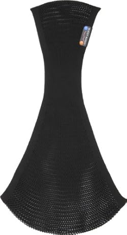 肩にかけて、赤ちゃんを入れるだけの簡単装着