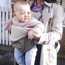 首がすわったらタテ前向き抱っこ