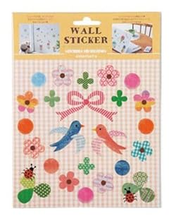 大人気のウォールステッカーに新アイテムが仲間入り