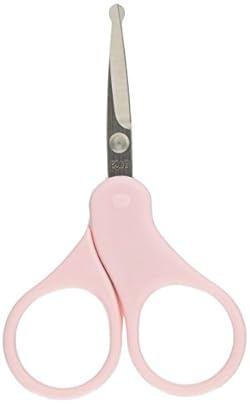 伸びたツメのお手入れに