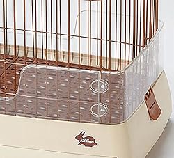 飛び散り防止おしっこガード仕様。