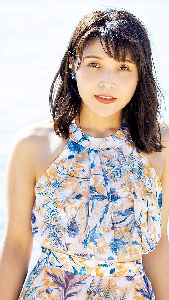 女性声優 - 新田恵海　１ｓｔ写真集　Ａｉｒ～アイル～