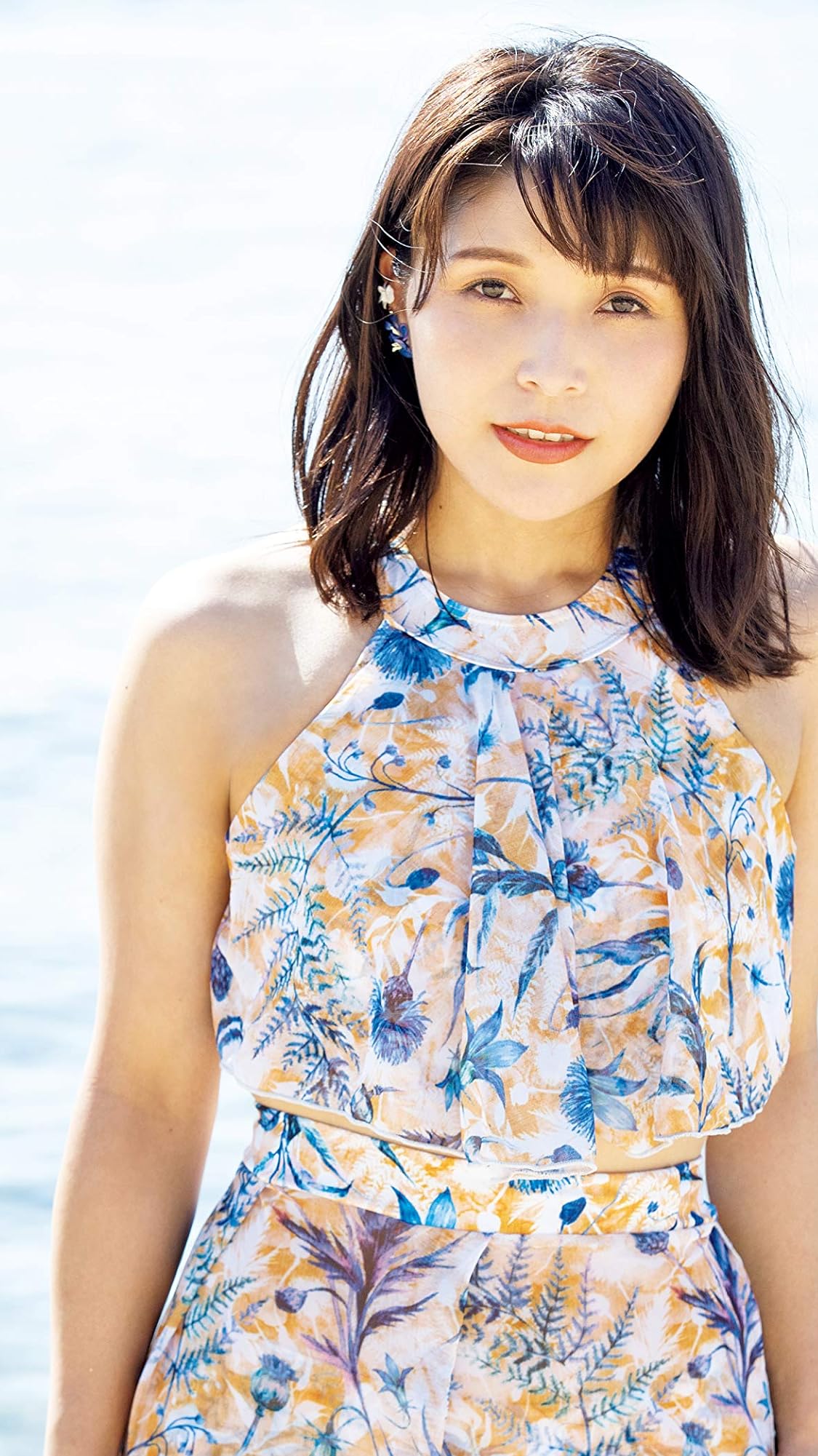 女性声優 - 新田恵海　１ｓｔ写真集　Ａｉｒ～アイル～