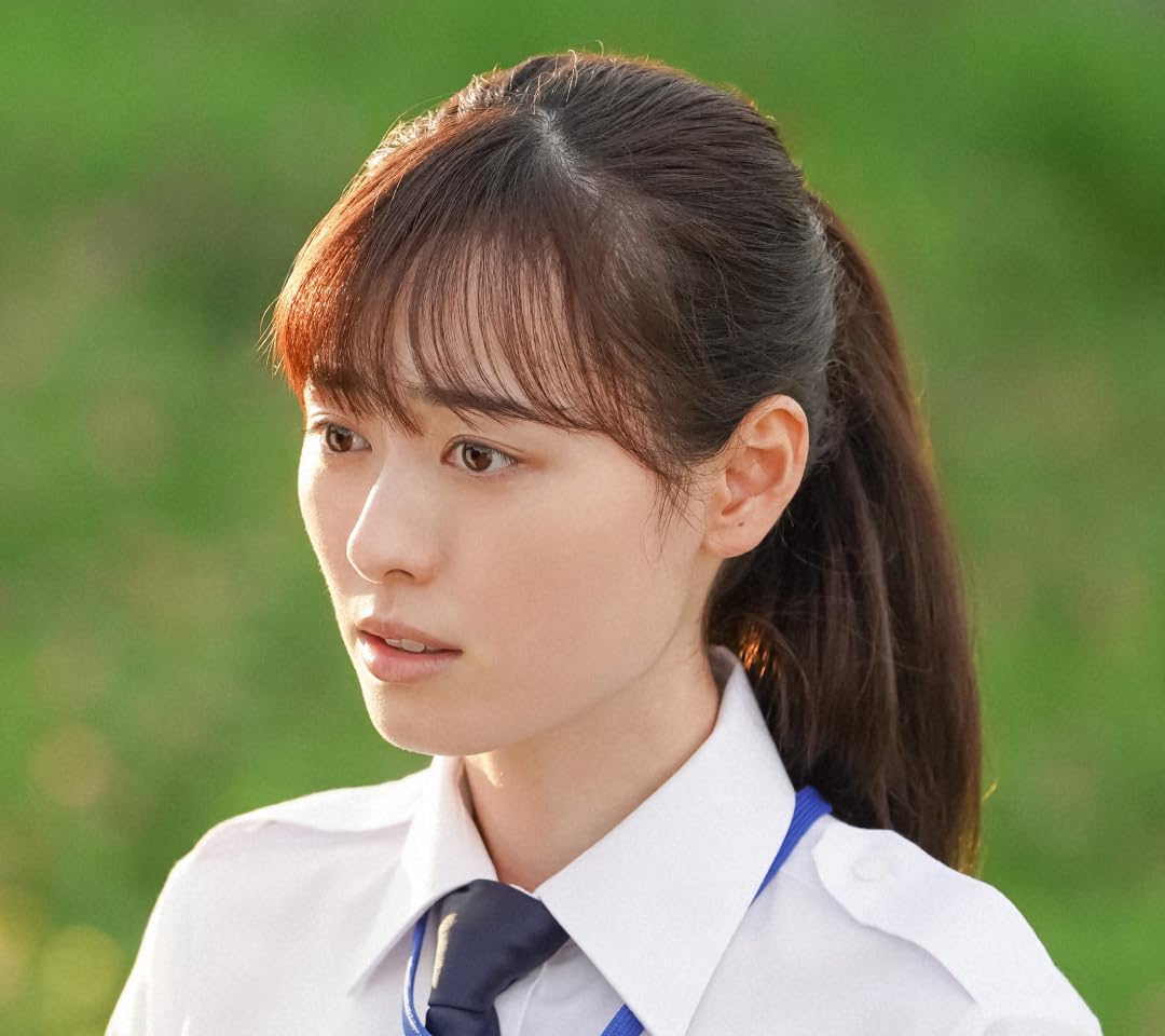 福原遥 『舞いあがれ!』岩倉舞（いわくら まい） QHD(1080×960)スマホ 壁紙・待ち受け