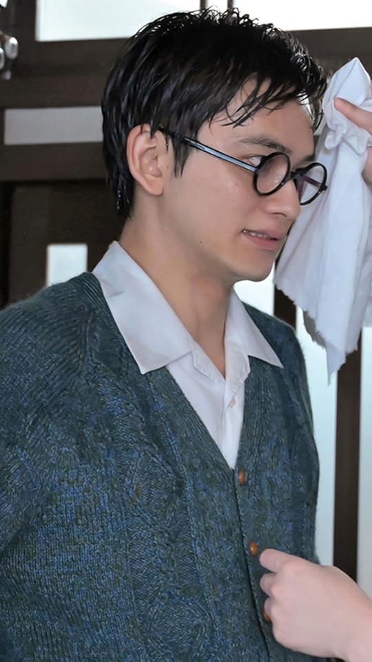 北村匠海 『あんぱん』柳井嵩（やない たかし） QHD(540×960)壁紙画像