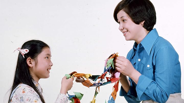 Amazon.co.jp 四年三組のはたを観る Prime Video