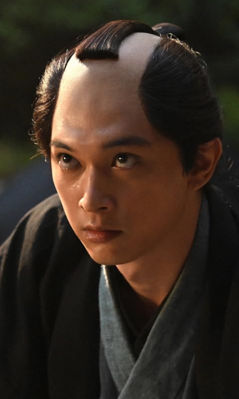 吉沢亮 『青天を衝け』渋沢栄一（しぶさわ えいいち） FVGA(480×800)壁紙画像