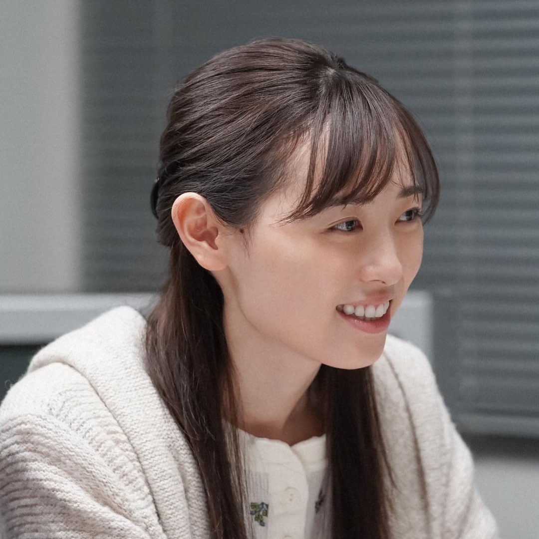 福原遥 『舞いあがれ!』岩倉舞（いわくら まい） iPad壁紙画像