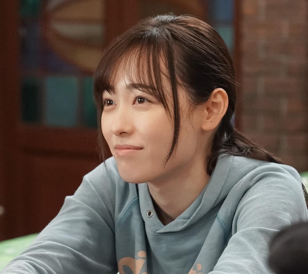 福原遥 『舞いあがれ!』岩倉舞（いわくら まい） QHD(1080×960)スマホ 壁紙・待ち受け