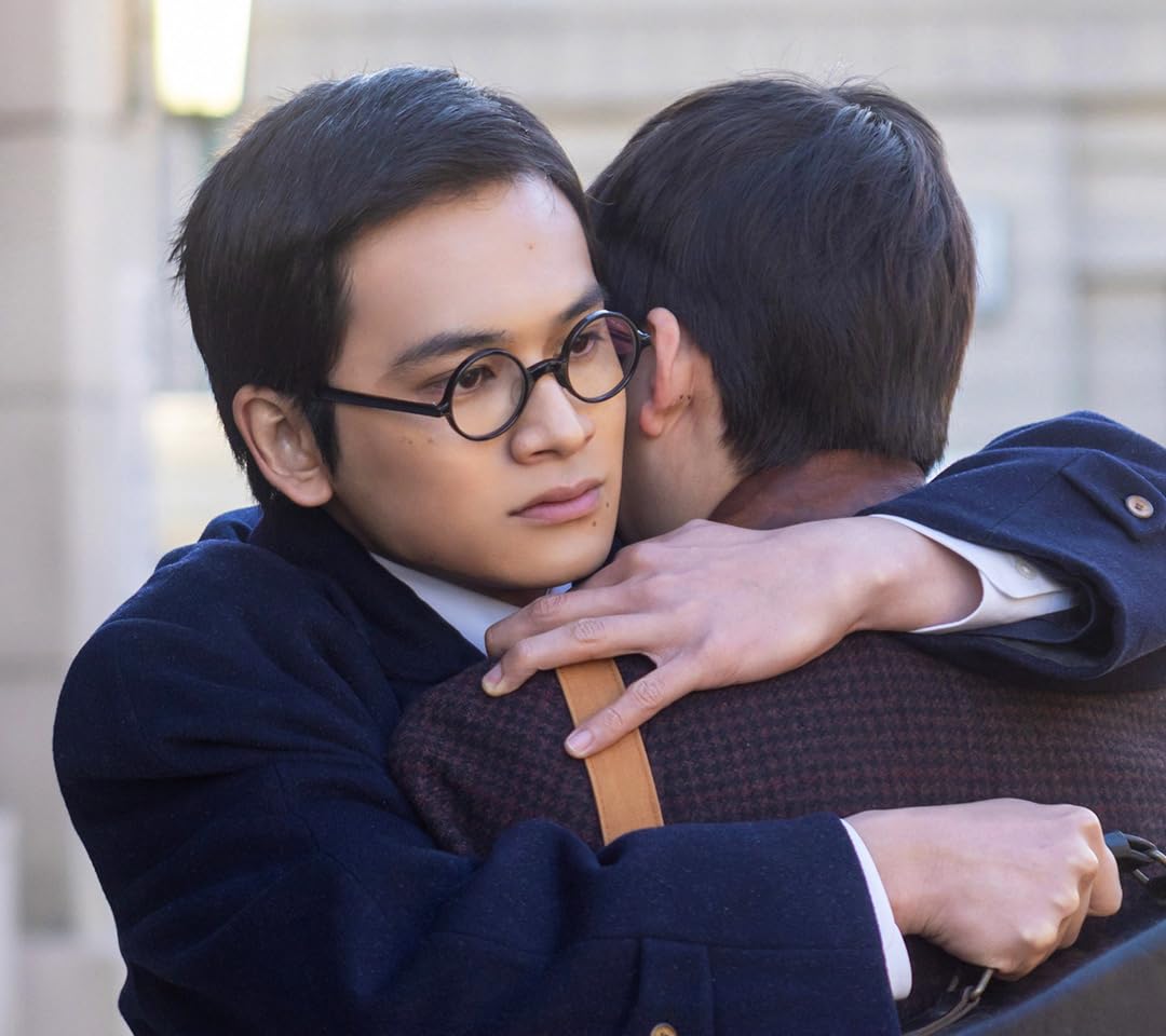 北村匠海 『あんぱん』柳井嵩（やない たかし） QHD(1080×960)スマホ 壁紙・待ち受け