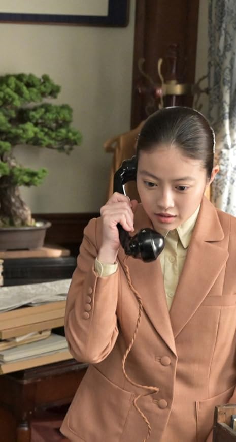今田美桜 『あんぱん』のぶ iPhoneSE/5s/5c/5 壁紙 視差効果画像