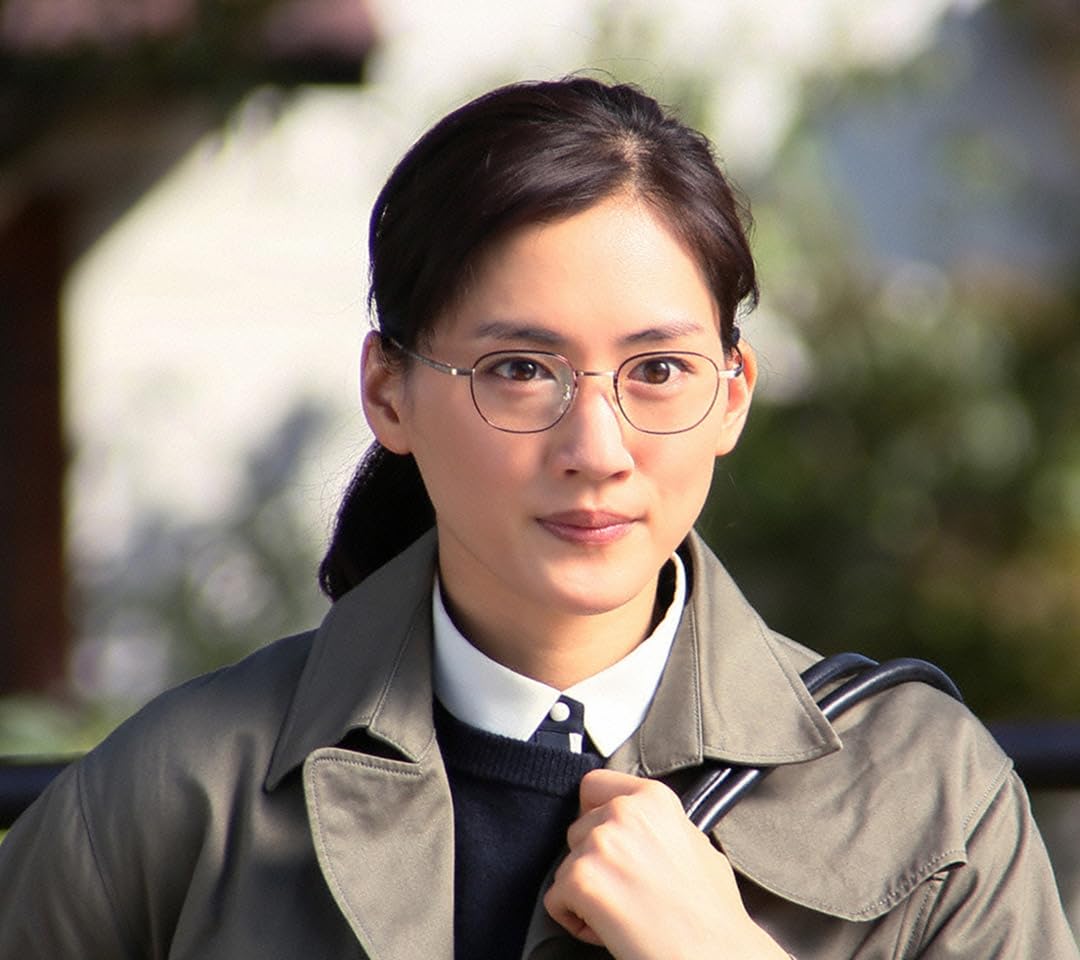 綾瀬はるか 『きょうは会社休みます。』青石花笑（あおいし はなえ） QHD(1080×960)スマホ 壁紙・待ち受け